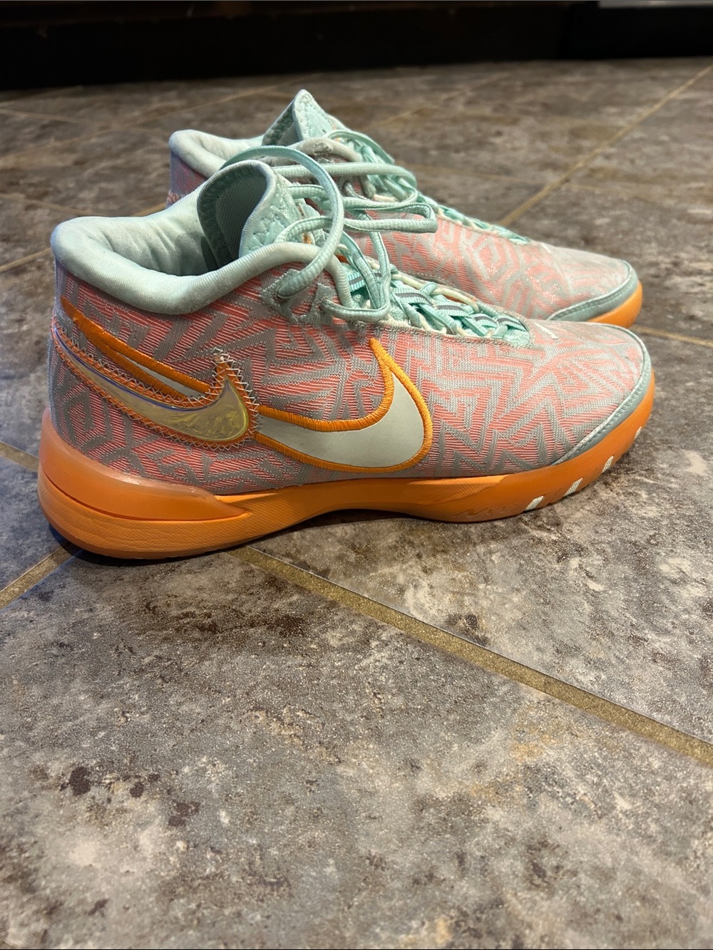 Nike Women's Mint Green and Orange Low-Top Basketball Shoes